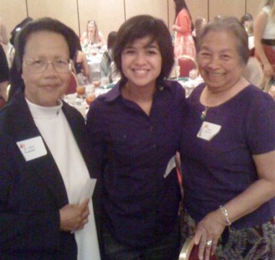 lynn with myrna, nellie and john